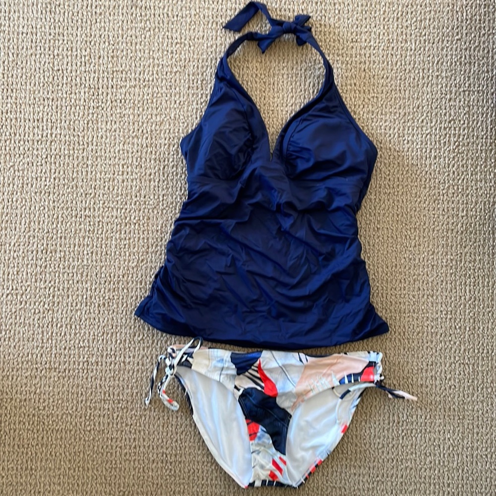 Athleta tankini suit